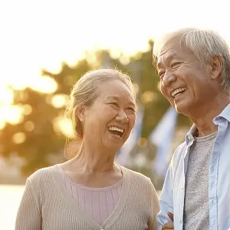 写真：シニア世代の方